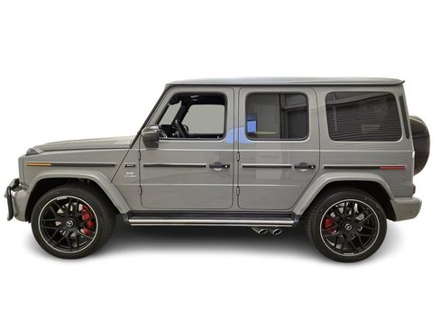 Used 2021 Mercedes-Benz G 63 AMG 4MATIC w/ G Manufaktur Interior Package image 12