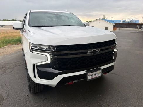 Used 2021 Chevrolet Tahoe Z71 w/ Z71 Signature Package AWD/4WD image 4