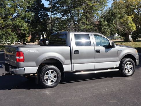 Used 2005 Ford F150 XLT image 4
