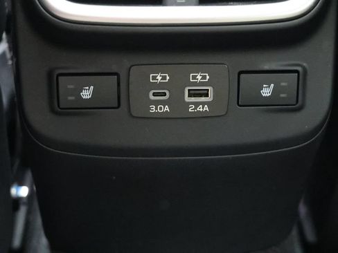 Used 2023 Subaru Outback Limited XT AWD/4WD image 12
