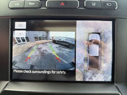 Certified 2021 Ford F350 Platinum image 36