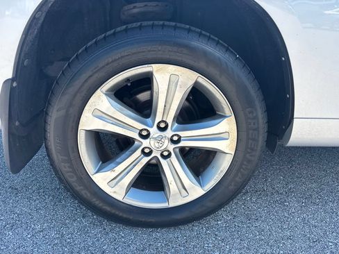 Used 2009 Toyota Highlander Sport w/ Extra Value Pkg 5 AWD/4WD image 3