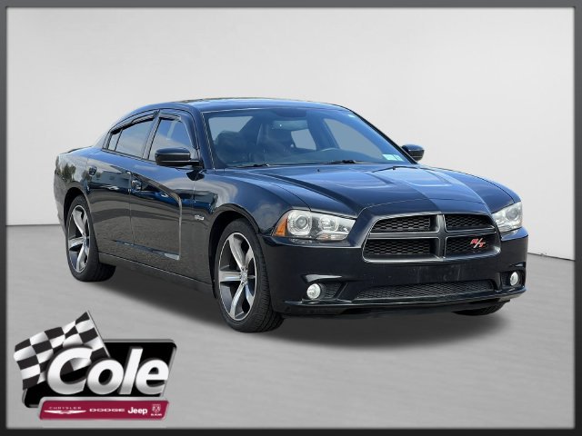 Used 2014 Dodge Charger R/T RWD image 1
