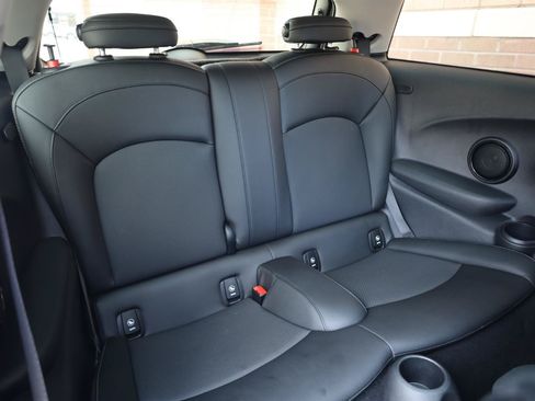 Used 2023 MINI Cooper S FWD image 18