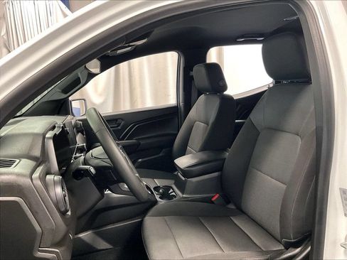 Used 2025 Chevrolet Colorado Trail Boss AWD/4WD image 10