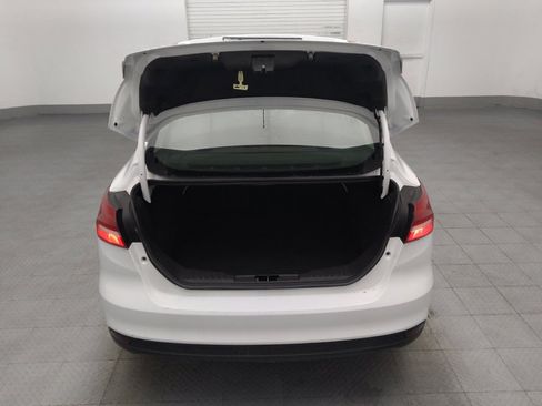 Used 2018 Ford Focus SE FWD image 29