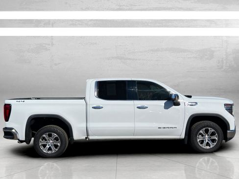 Used 2024 GMC Sierra 1500 SLT image 4