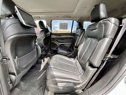 Used 2021 Jeep Grand Cherokee L Limited w/ Trailer Tow Group (B) image 42