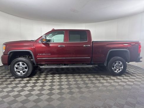 Used 2016 GMC Sierra 3500 Denali w/ Duramax Plus Package image 7