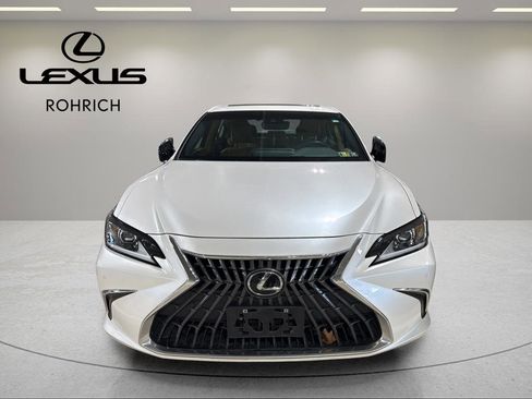 Used 2024 Lexus ES 350 w/ Premium Package image 2