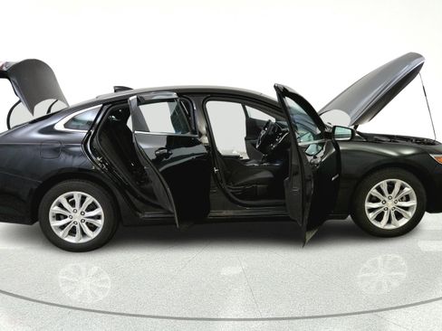 Used 2020 Chevrolet Malibu LT FWD image 15
