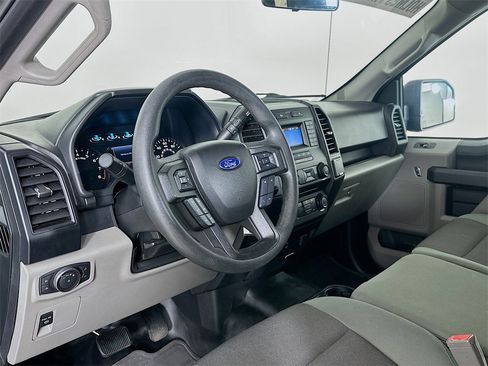 Used 2018 Ford F150 XL w/ Equipment Group 101A Mid image 12