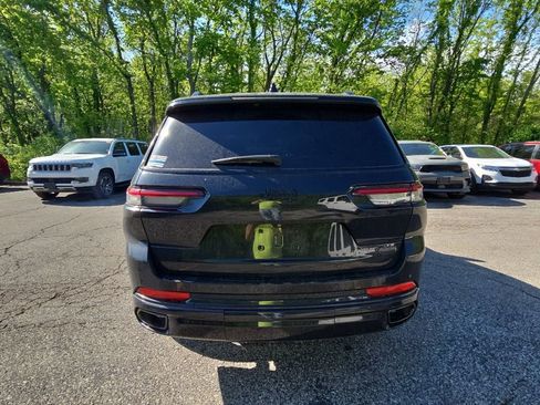 Used 2024 Jeep Grand Cherokee L Summit AWD/4WD image 6