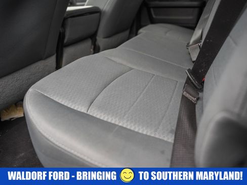 Used 2018 RAM 1500 Express image 33