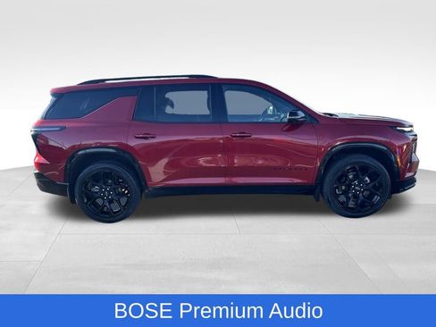 Used 2024 Chevrolet Traverse RS image 6