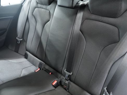 Used 2018 BMW M3 RWD image 17