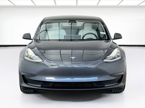 Used 2021 Tesla Model 3 Standard Range Plus RWD image 2