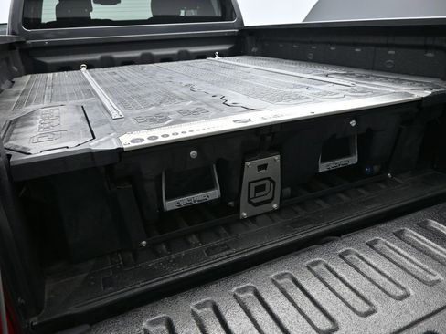 Used 2020 Ford Ranger XLT w/ Equipment Group 301A Mid RWD image 10