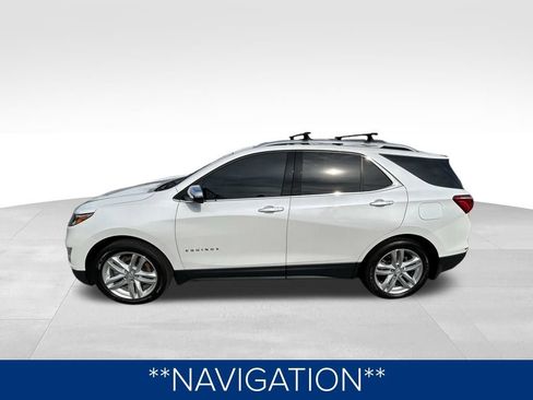 Used 2018 Chevrolet Equinox Premier image 12