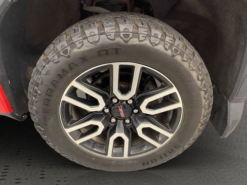 Used 2022 GMC Sierra 1500 AT4 w/ AT4 Premium Package AWD/4WD image 17