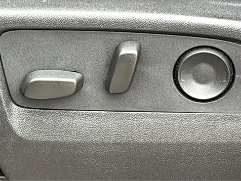 Used 2024 Chevrolet Tahoe LT image 24