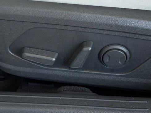 Used 2025 Hyundai Sonata SEL FWD image 24