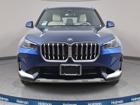 Used 2025 BMW X1 xDrive28i w/ Technology Package image 3