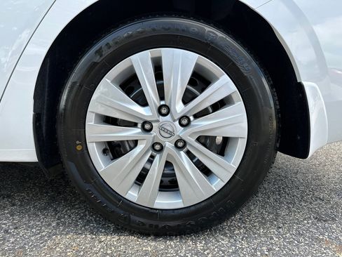 New 2025 Nissan Sentra S image 19