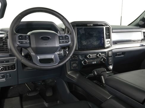 Used 2025 Ford F150 Lariat w/ Equipment Group 501A Mid image 16