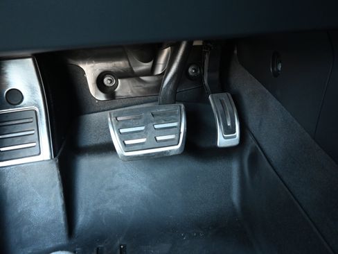 Used 2024 Audi RS 7 Performance image 39