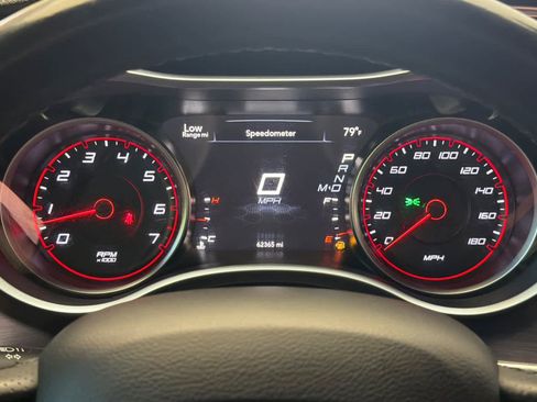 Used 2018 Dodge Charger R/T Scat Pack w/ Beats Audio Group RWD image 29