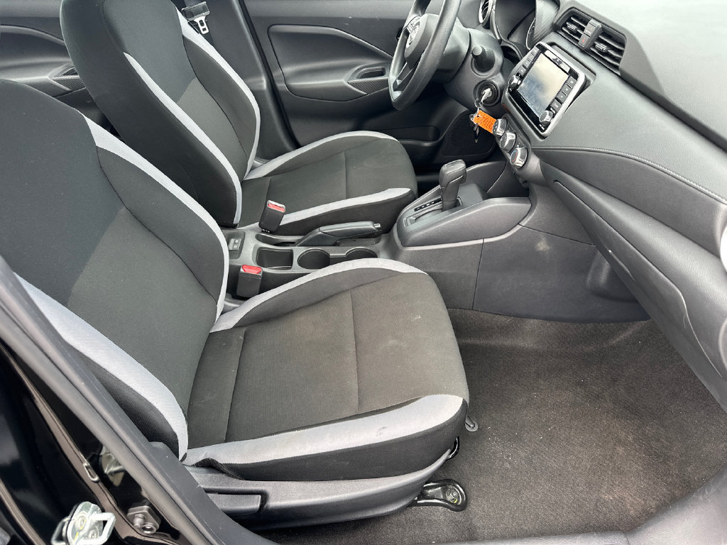 Used 2025 Nissan Versa S w/ Trunk Package FWD image 13