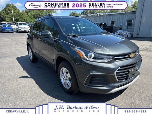Used 2019 Chevrolet Trax LT w/ Driver Confidence Package AWD/4WD image 1