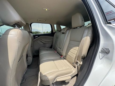 Used 2016 Ford Escape Titanium image 22