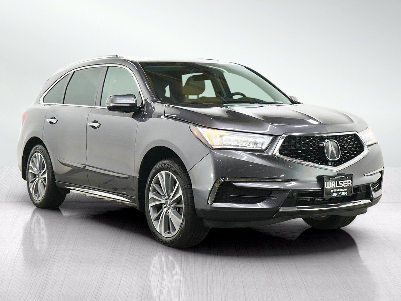 Used 2018 Acura MDX w/ Technology Package AWD/4WD image 9