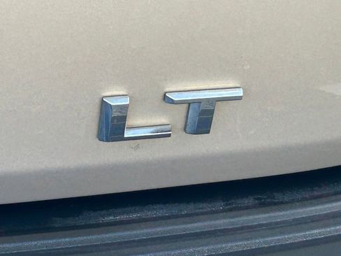 Used 2023 Chevrolet Tahoe LT image 16