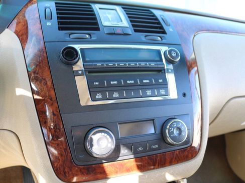 Used 2006 Cadillac DTS Performance image 54