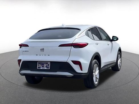 Used 2025 Buick Envista Preferred image 15