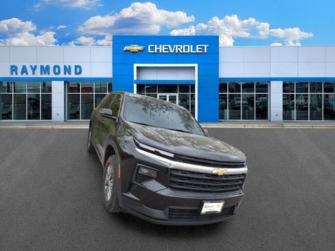 Certified 2024 Chevrolet Traverse LS w/ LPO, Floor Liner Package FWD image 9