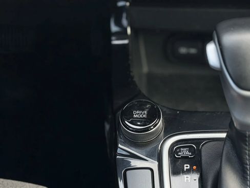 Used 2022 Kia Seltos S image 32