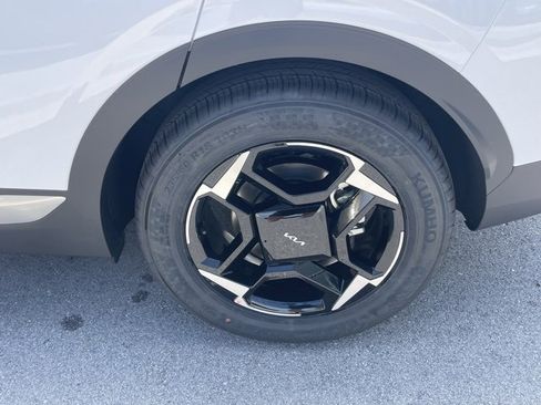 New 2026 Kia Sportage EX image 30
