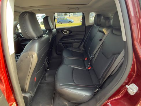 Used 2022 Jeep Compass Trailhawk w/ Sun and Sound Group image 13