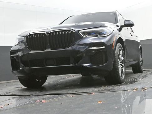 Certified 2023 BMW X5 M50i w/ Executive Package image 36