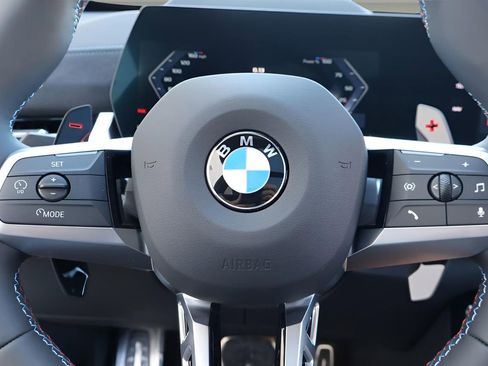 Used 2026 BMW X1 M35i w/ Technology Package image 22