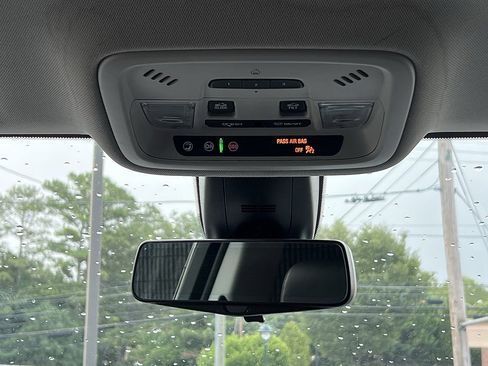 Used 2021 Chevrolet Traverse Premier w/ LPO, Cargo Package image 42