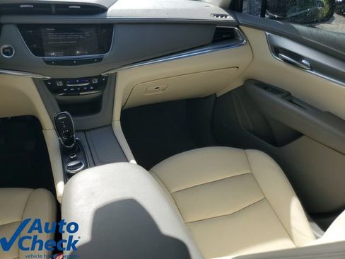 Used 2021 Cadillac XT5 Premium Luxury w/ LPO, Floor Liner Package FWD image 16