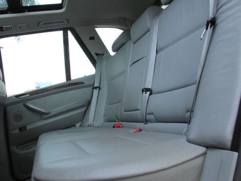 Used 2006 BMW X5 3.0i image 18
