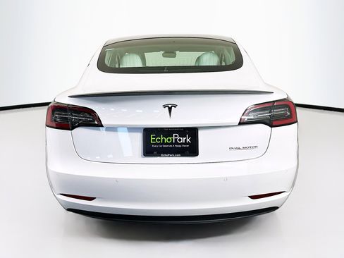 Used 2020 Tesla Model 3 Performance image 7
