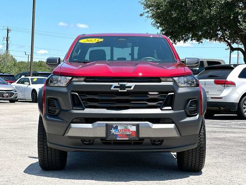 Used 2025 Chevrolet Colorado Trail Boss AWD/4WD image 10
