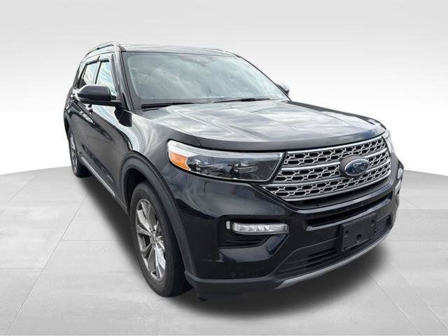 Used 2021 Ford Explorer Limited w/ Equipment Group 301A AWD/4WD image 2
